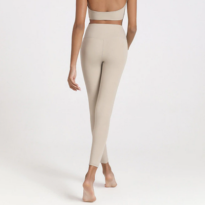 BREEZE High-Waist Seamless 7/8 Legging With Pocket (beige) - Morandi Hygge